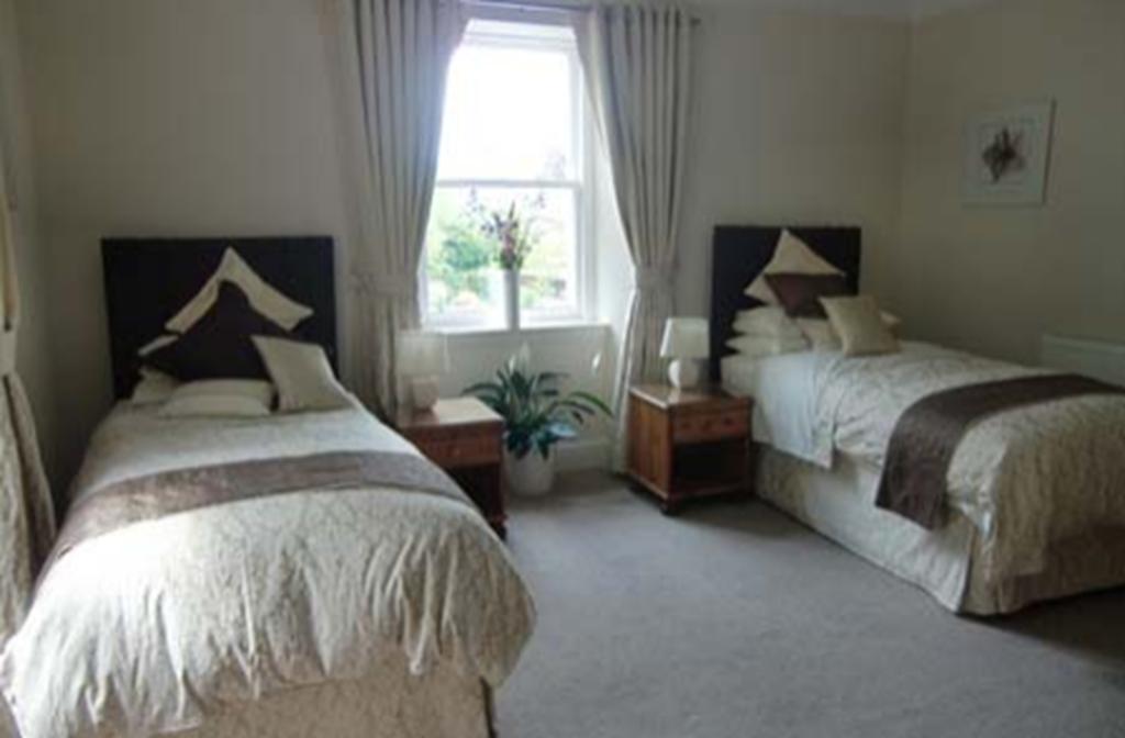 Mount Ceres Otel Bonnyrigg Oda fotoğraf